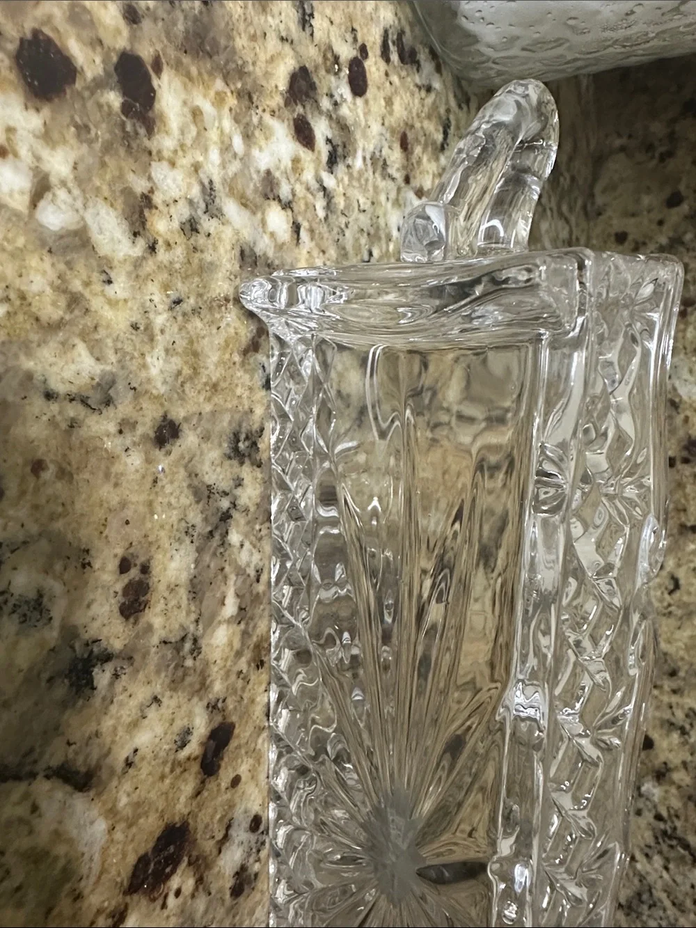 Crystal-Cut Clear Glass Serving Tray - Elegant Handle Design